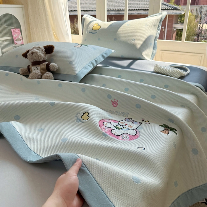 91家纺网 家纺一手货源 找家纺 凯罗 2026凯罗新款卡通印加绣花小红书爆款凉豆豆绣花床席可水洗床席款 夏日派对