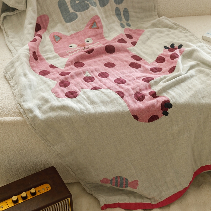 91家纺网 家纺一手货源 找家纺 沐珩家纺 2026新款全棉纯棉四层纱布浴巾沙发巾加大尺寸多功能毛巾毯 怪咖猫