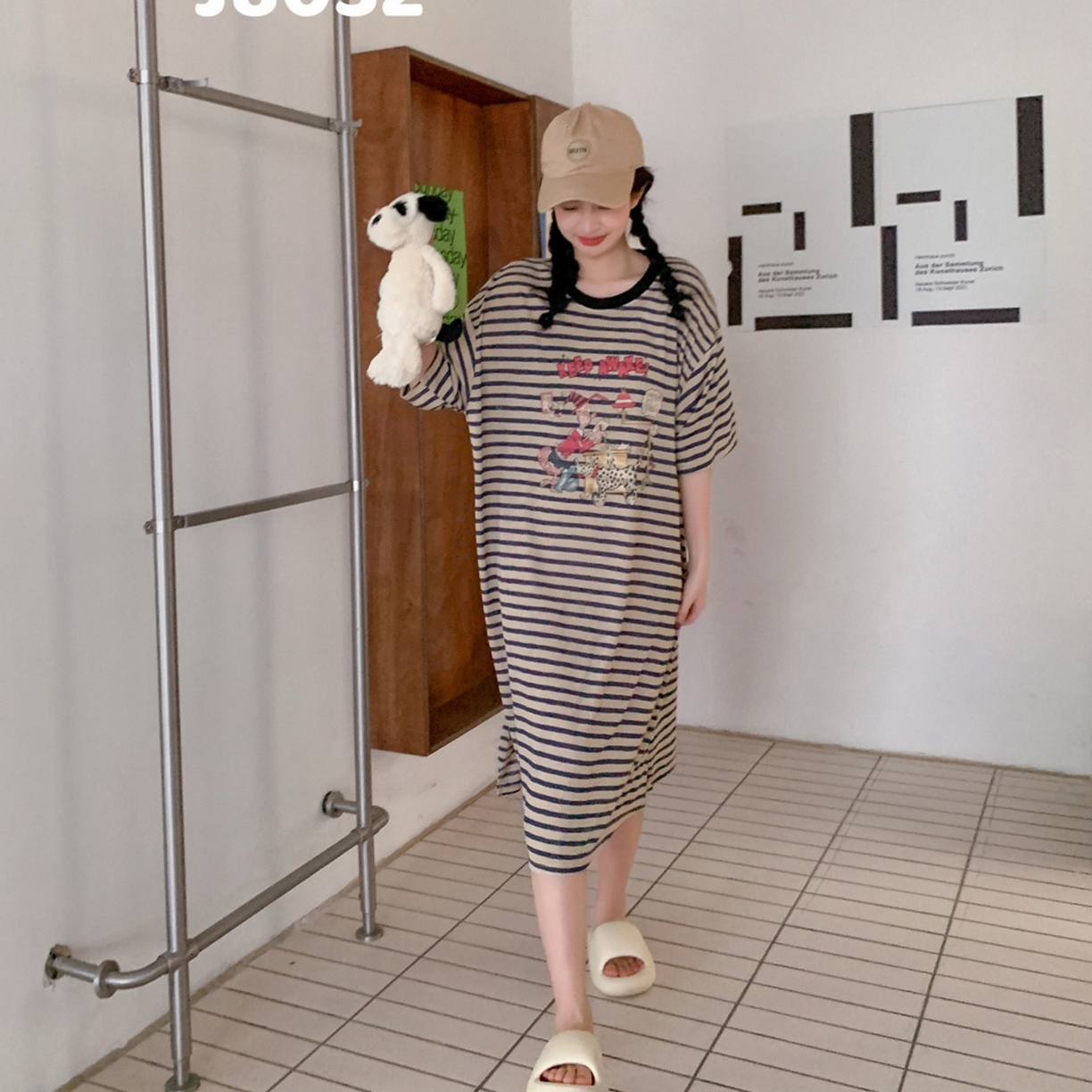 91家纺网 家纺一手货源 找家纺 妍景家居生活馆 2026新款午后原野懒人裙 藏蓝条