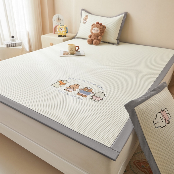 91家纺网 家纺一手货源 找家纺 （总）凯罗 2026新款卡通绣花小红书爆款凉豆豆绣花床席可水洗床席凉席席子