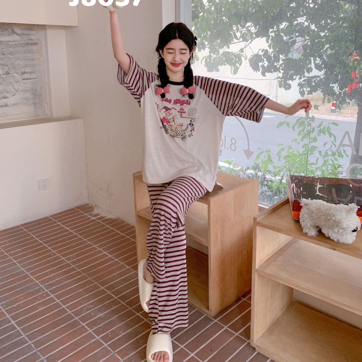 91家纺网 家纺一手货源 找家纺 妍景家居生活馆 2026新款午后原野套装 紫色条