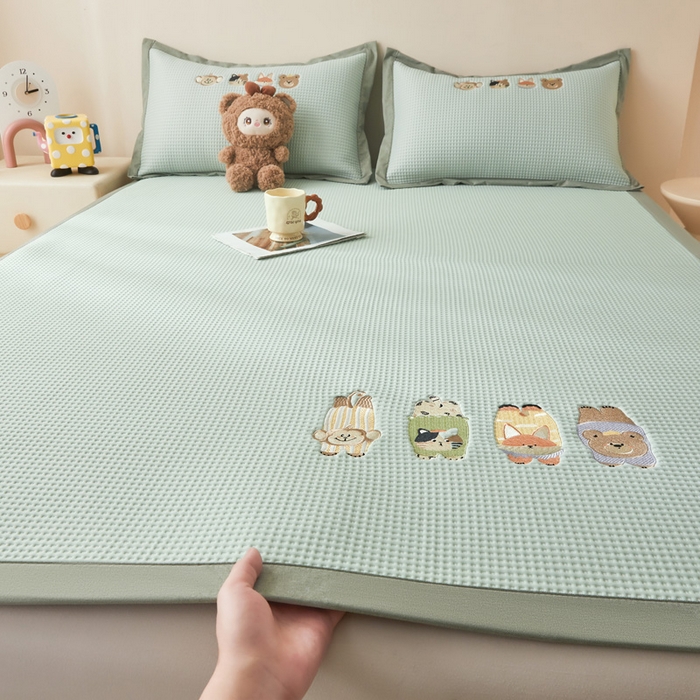 91家纺网 家纺一手货源 找家纺 （总）凯罗 2026新款卡通绣花小红书爆款凉豆豆绣花床席可水洗床席凉席席子