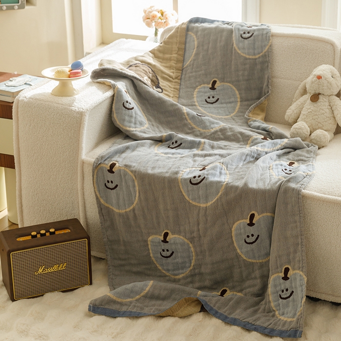 91家纺网 家纺一手货源 找家纺 沐珩家纺 2026新款全棉纯棉四层纱布浴巾沙发巾加大尺寸多功能毛巾毯 笑脸苹果