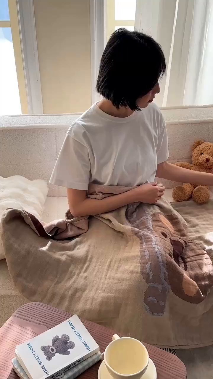 91家纺网 家纺一手货源 找家纺 沐珩家纺 2026新款全棉纯棉四层纱布浴巾沙发巾加大尺寸多功能毛巾毯 熊宝