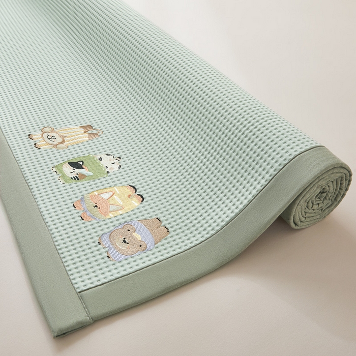 91家纺网 家纺一手货源 找家纺 凯罗 2026新款卡通绣花小红书爆款凉豆豆绣花床席可水洗床席凉席席子 萌宠总动员 床席款