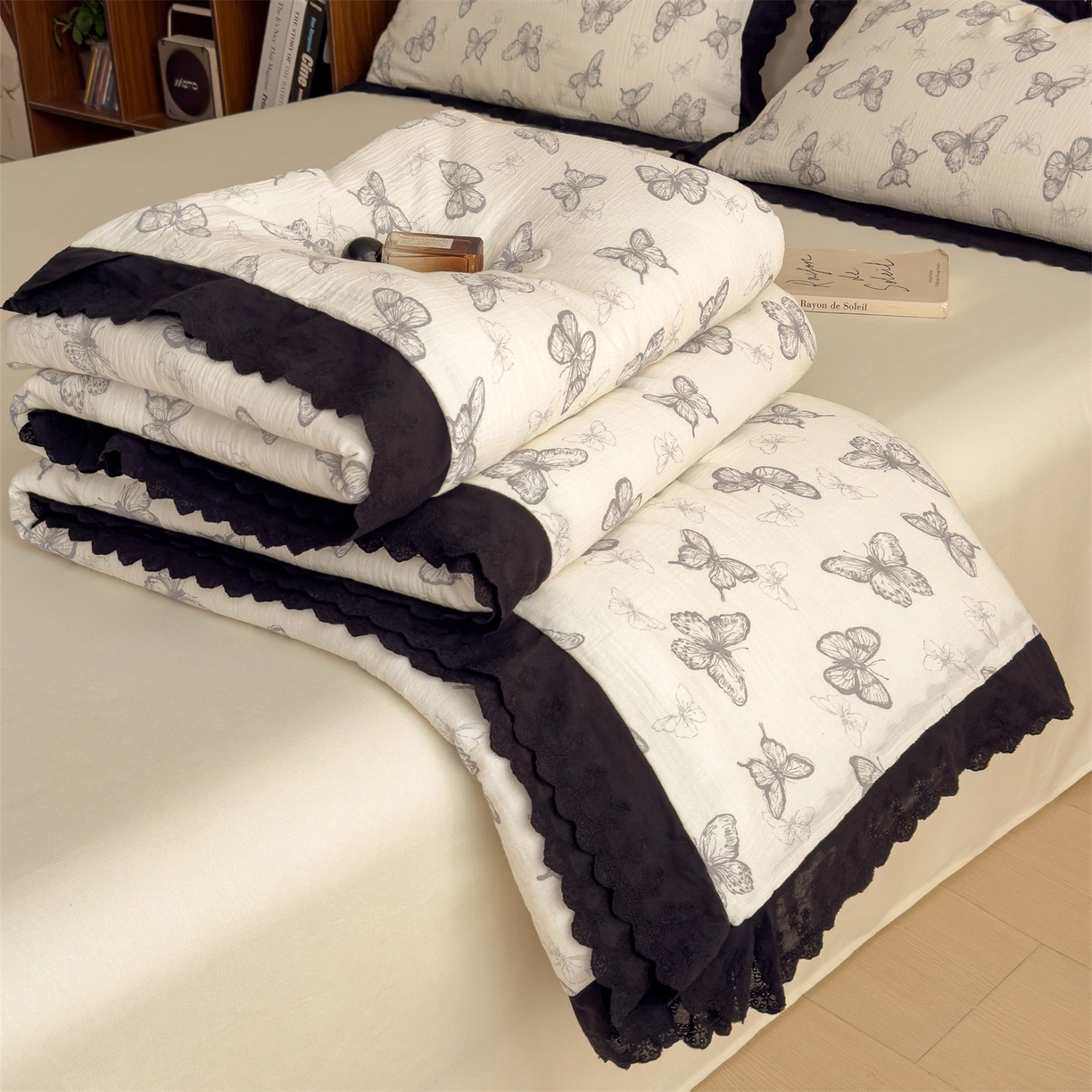 91家纺网 家纺一手货源 找家纺 （总）兄弟坊 2026新款A类美拉德全棉韩版皱皱纱花边大豆夏被夏凉被空调被午睡被