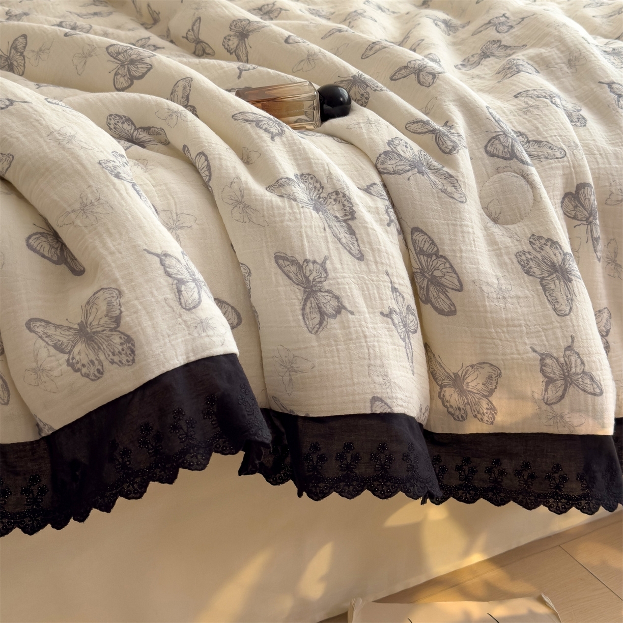 91家纺网 家纺一手货源 找家纺 （总）兄弟坊 2026新款A类美拉德全棉韩版皱皱纱花边大豆夏被夏凉被空调被午睡被