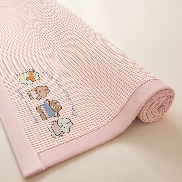 91家纺网 家纺一手货源 找家纺 凯罗 2026新款卡通绣花小红书爆款凉豆豆绣花床席可水洗床席凉席席子 米兜米兜-粉 床席款