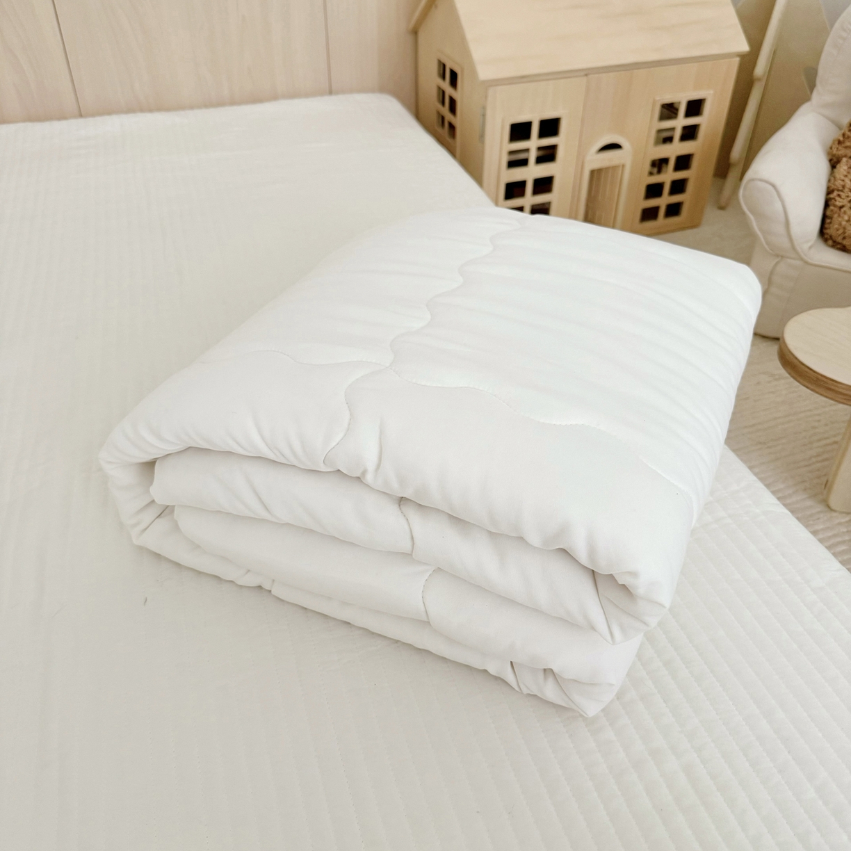 91家纺网 家纺一手货源 找家纺 BOSS 2026新款全棉纯棉大版卡通贴布绣花幼儿园多件套 幼儿园被芯垫芯枕芯手提袋