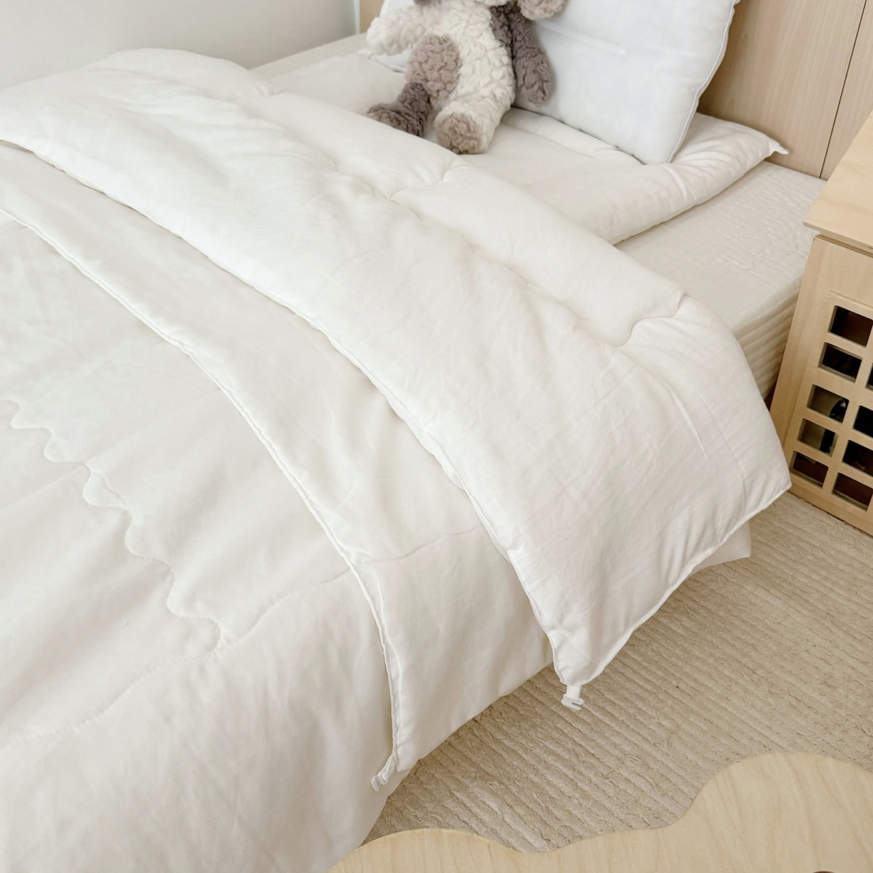 91家纺网 家纺一手货源 找家纺 BOSS 2026新款全棉纯棉大版卡通贴布绣花幼儿园多件套 幼儿园被芯垫芯枕芯手提袋