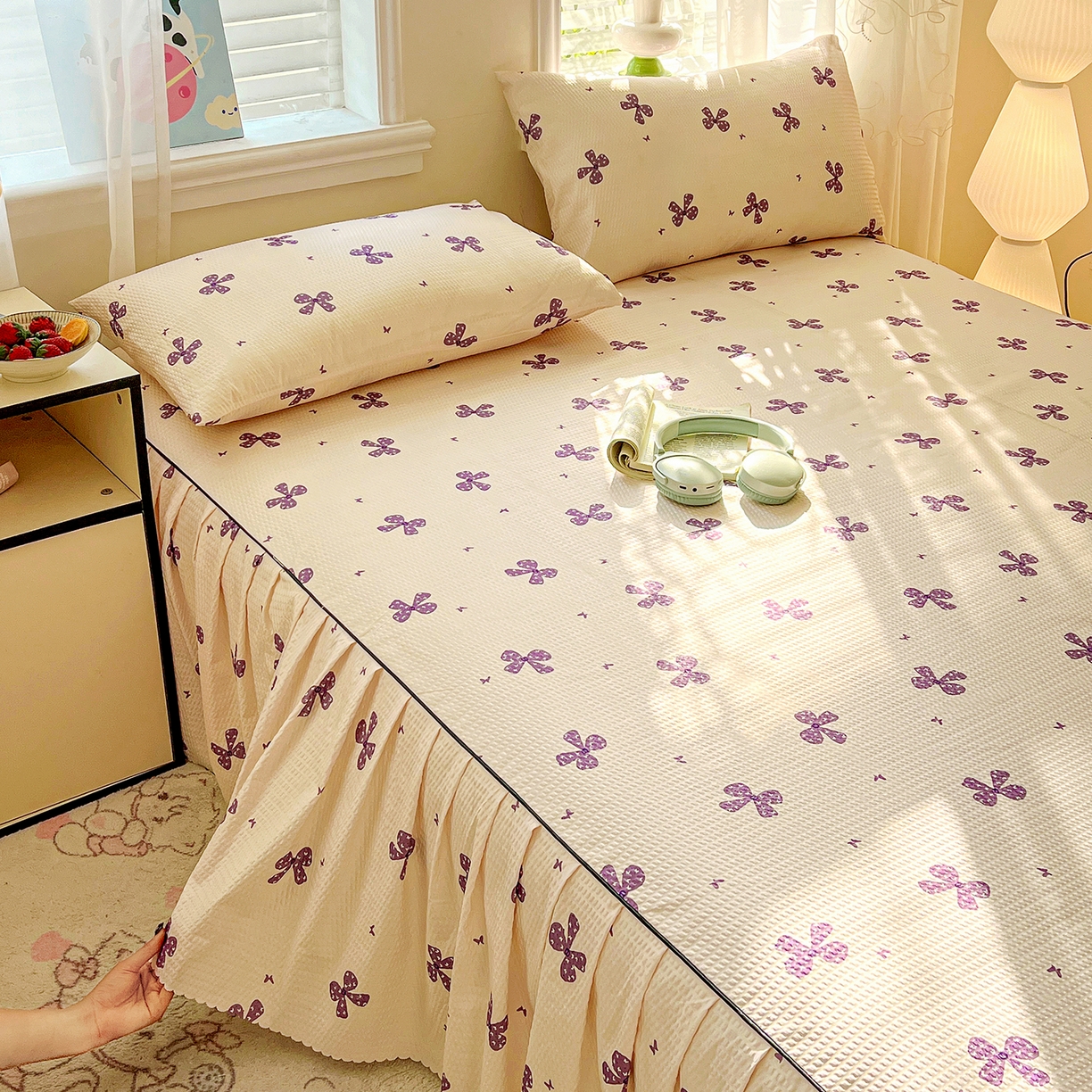 91家纺网 家纺一手货源 找家纺 鹿辉家居（原吉欧力） 2026新款泡泡床裙四件套 床裙款-紫蝴蝶结