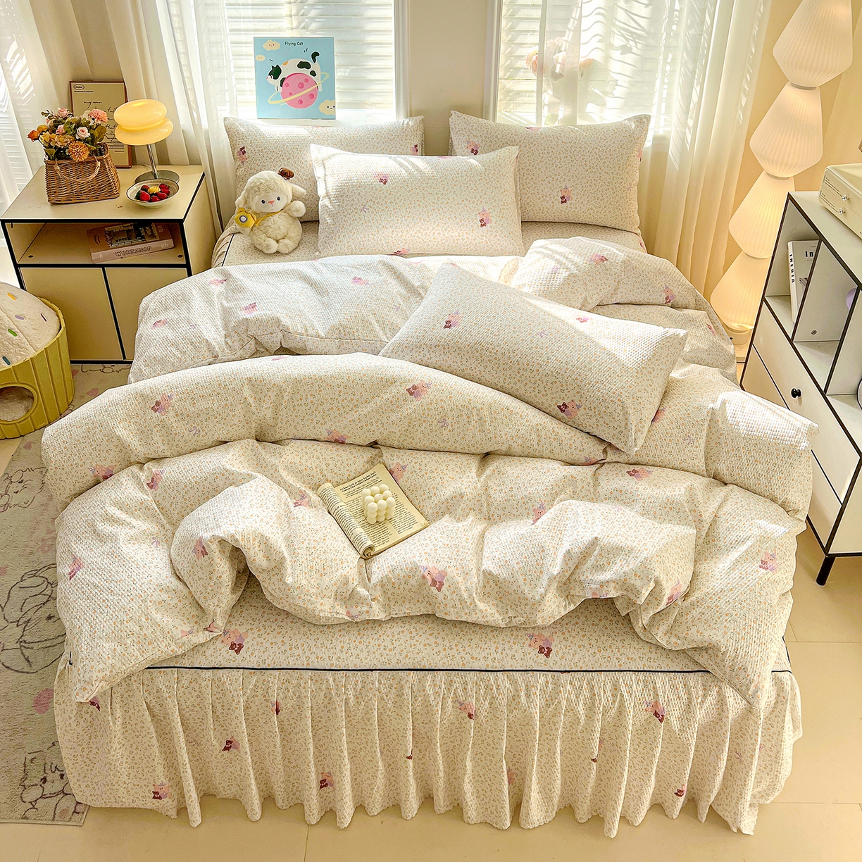 91家纺网 家纺一手货源 找家纺 鹿辉家居（原吉欧力） 2026新款泡泡床裙四件套 床裙款-花中小熊