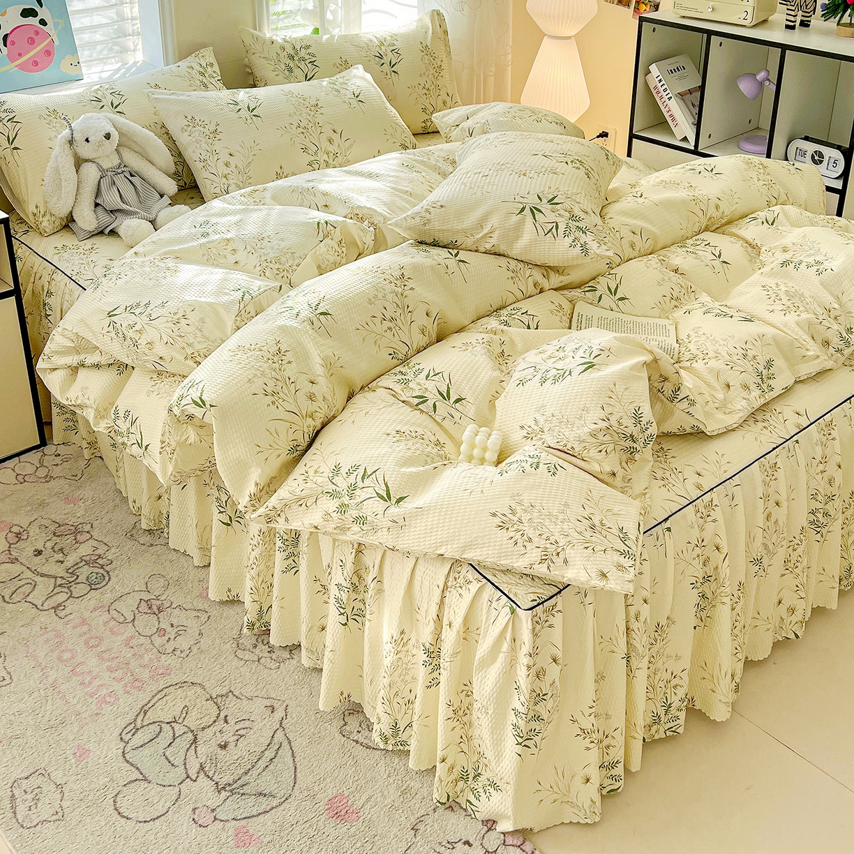 91家纺网 家纺一手货源 找家纺 鹿辉家居（原吉欧力） 2026新款泡泡床裙四件套 床裙款-花枝飞舞