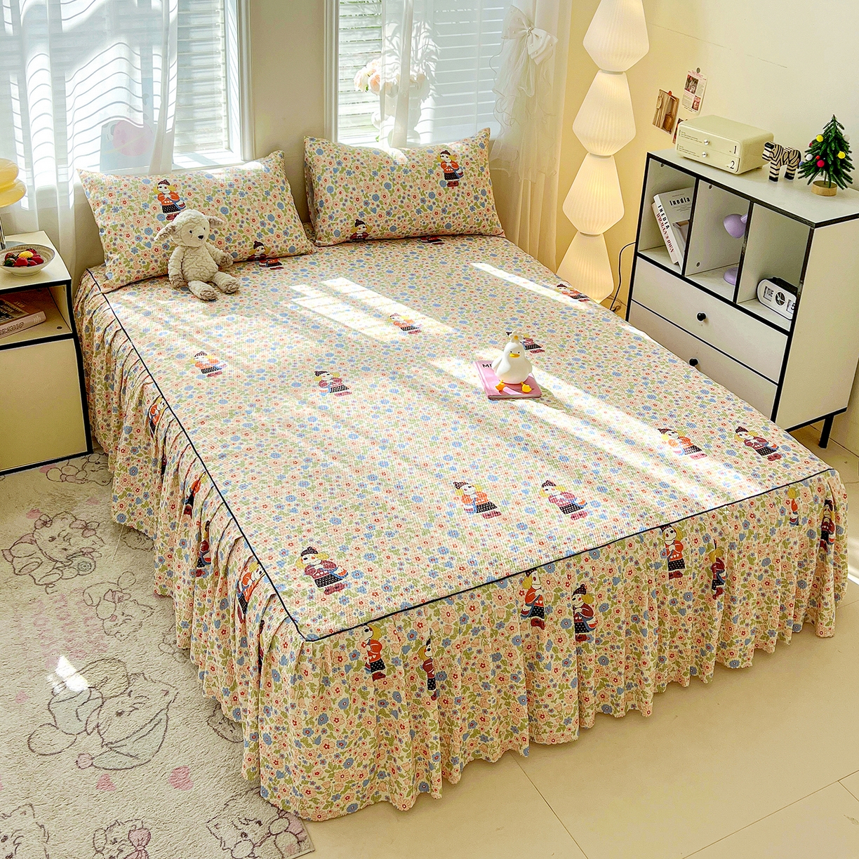 91家纺网 家纺一手货源 找家纺 鹿辉家居（原吉欧力） 2026新款泡泡床裙四件套 床裙款-花园宠物