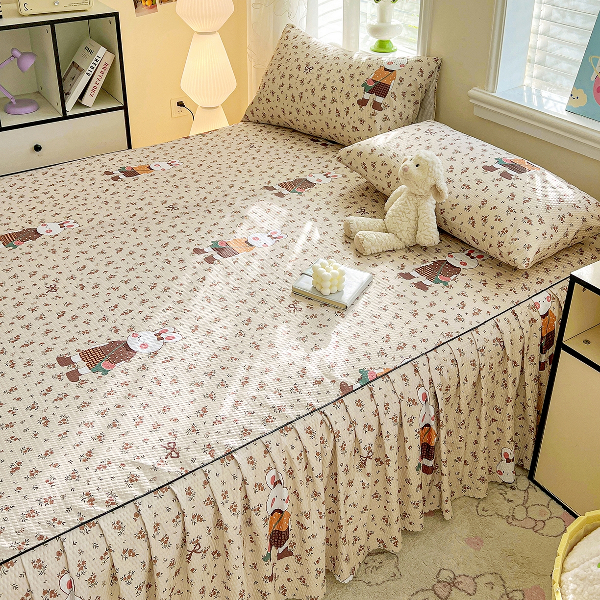 91家纺网 家纺一手货源 找家纺 鹿辉家居（原吉欧力） 2026新款泡泡床裙四件套 床裙款-碎花小兔