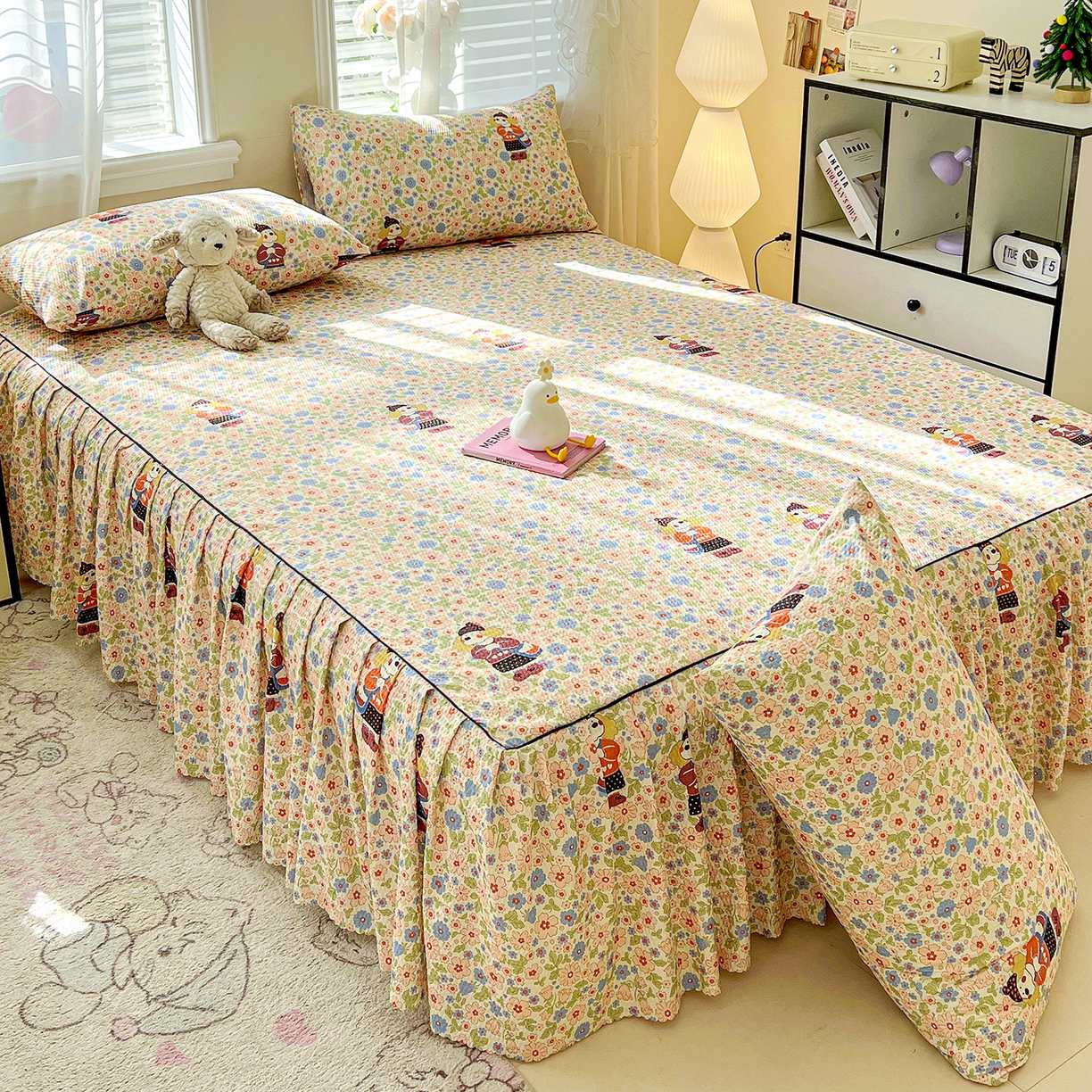 91家纺网 家纺一手货源 找家纺 鹿辉家居（原吉欧力） 2026新款泡泡床裙四件套 床裙款-花园宠物