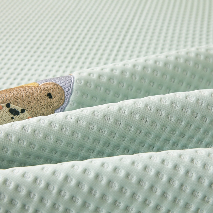 91家纺网 家纺一手货源 找家纺 凯罗 2026新款卡通绣花小红书爆款凉豆豆绣花床笠可水洗床笠凉席席子 萌宠总动员 床笠款