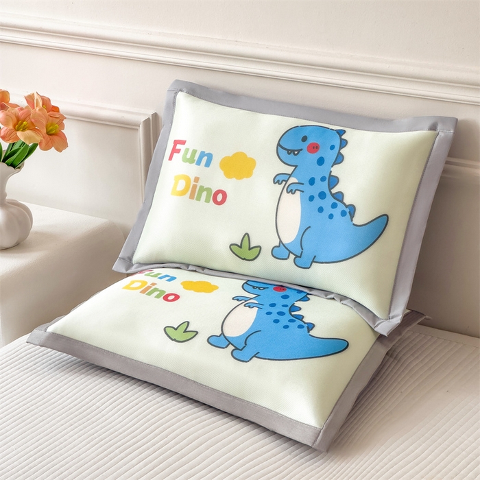 91家纺网 家纺一手货源 找家纺 兄弟坊 2026新款大版碳光冰丝儿童枕头午睡枕学生枕头枕芯幼儿园枕头 冰丝枕头-蓝色恐龙