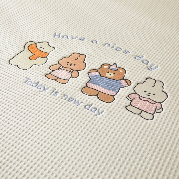 91家纺网 家纺一手货源 找家纺 凯罗 2026新款卡通绣花小红书爆款凉豆豆绣花床笠可水洗床笠凉席席子 米兜米兜-奶白 床笠款