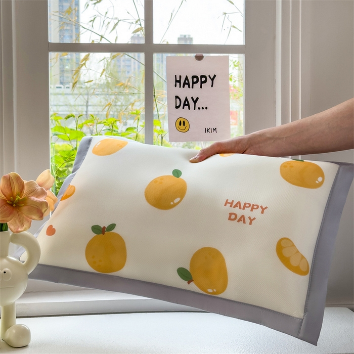 91家纺网 家纺一手货源 找家纺 兄弟坊 2026新款大版碳光冰丝儿童枕头午睡枕学生枕头枕芯幼儿园枕头 冰丝枕头-柿柿如意