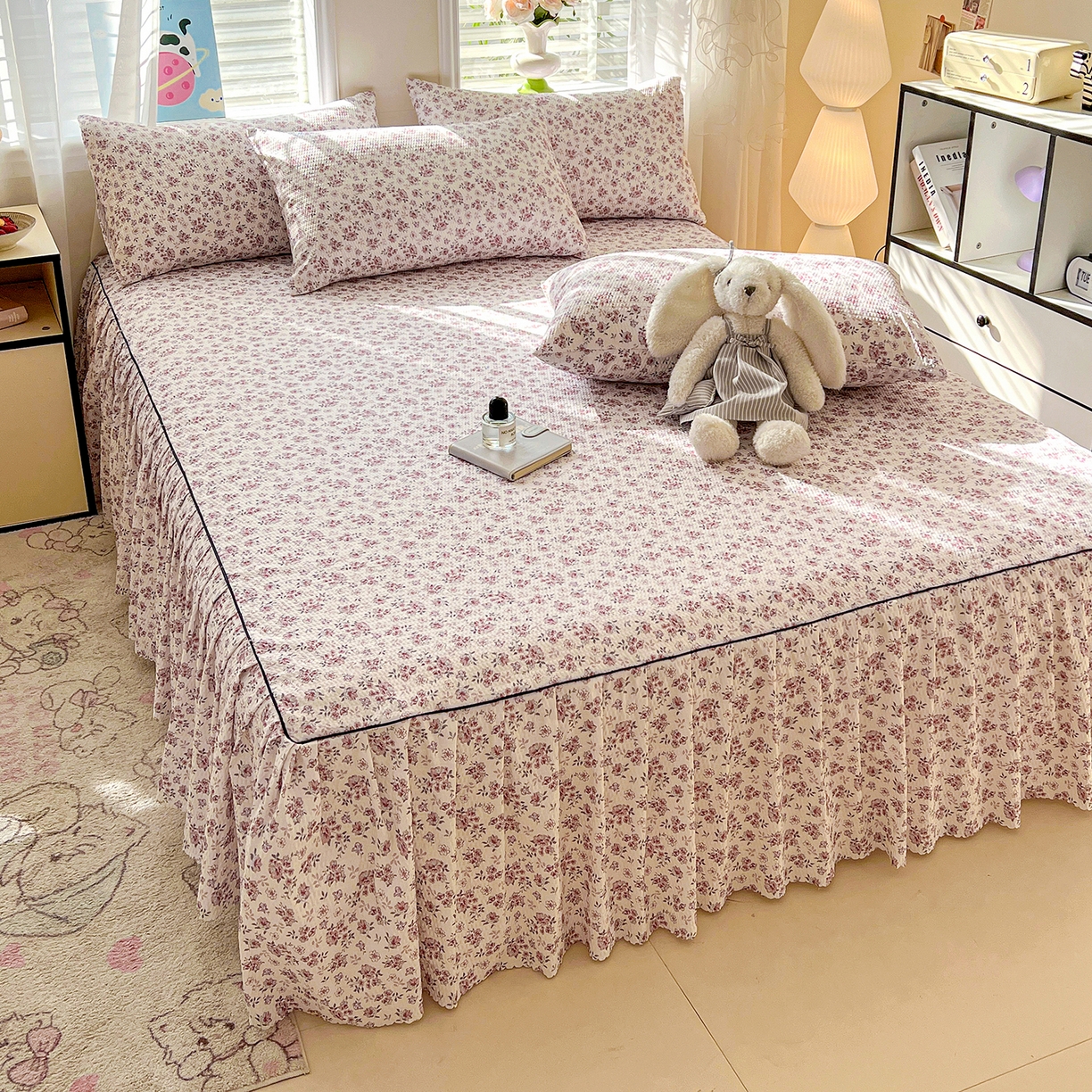 91家纺网 家纺一手货源 找家纺 鹿辉家居（原吉欧力） 2026新款泡泡床裙四件套 床裙款-粉色碎花