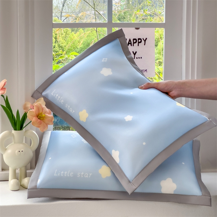 兄弟坊 2026新款大版碳光冰丝儿童枕头午睡枕学生枕头枕芯幼儿园枕头 冰丝枕头-星辰点点