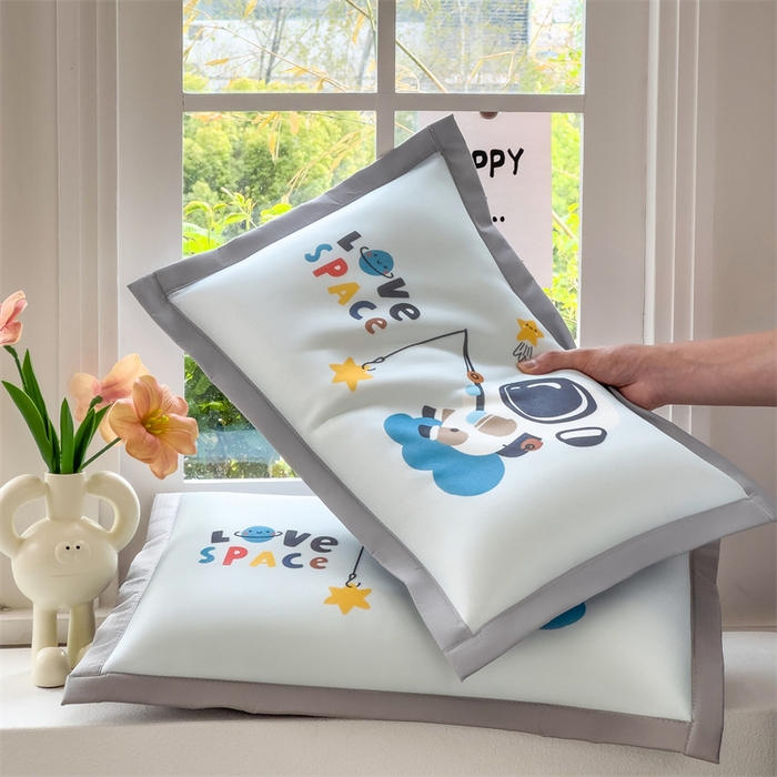 兄弟坊 2026新款大版碳光冰丝儿童枕头午睡枕学生枕头枕芯幼儿园枕头 冰丝枕头-星际探索