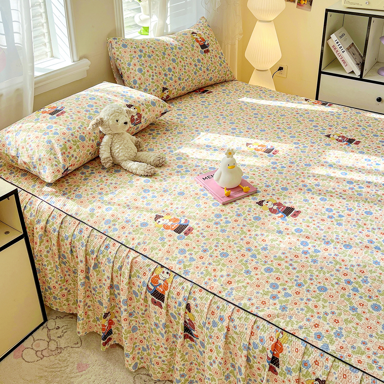 91家纺网 家纺一手货源 找家纺 鹿辉家居（原吉欧力） 2026新款泡泡床裙四件套 床裙款-花园宠物