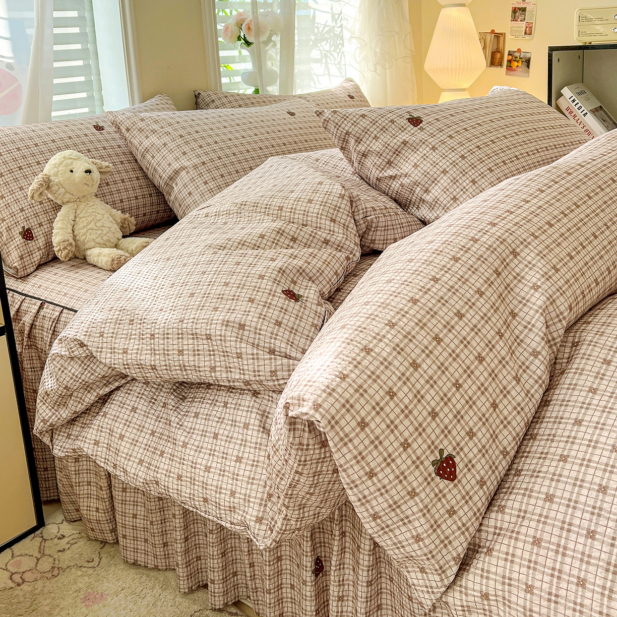 鹿辉家居（原吉欧力） 2026新款泡泡床裙四件套 床裙款-格韵草莓