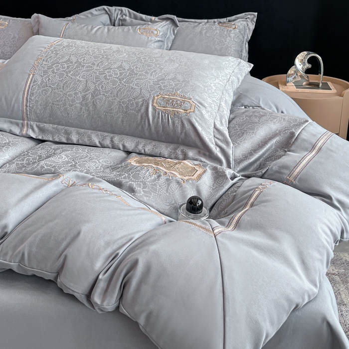金牛座家纺 2026新款贡缎提花亲肤棉大拼角刺绣四件套-欧诺 欧诺-灰