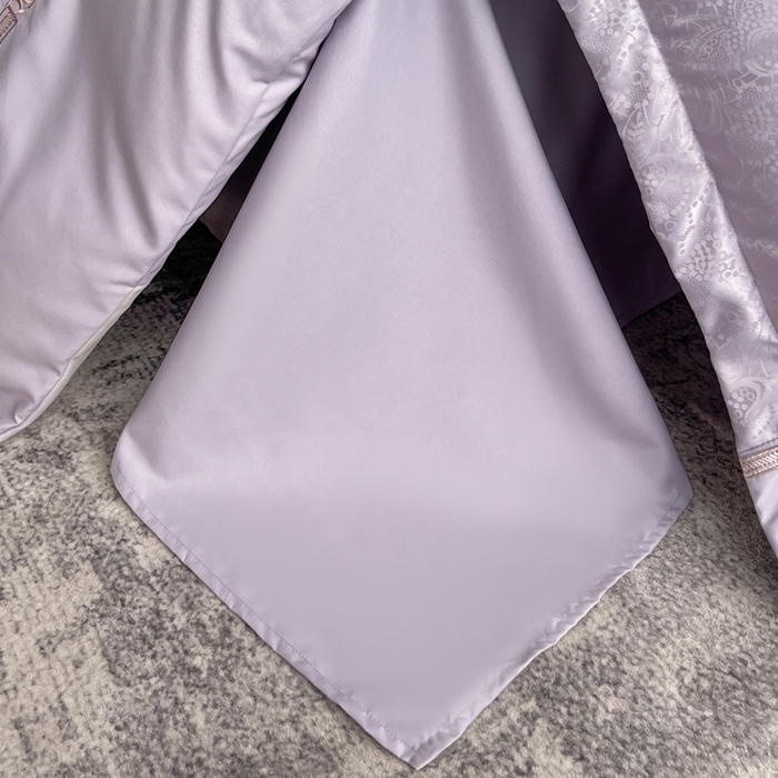 91家纺网 家纺一手货源 找家纺 金牛座家纺 2026新款贡缎提花亲肤棉大拼角刺绣四件套-欧诺 欧诺-浅紫