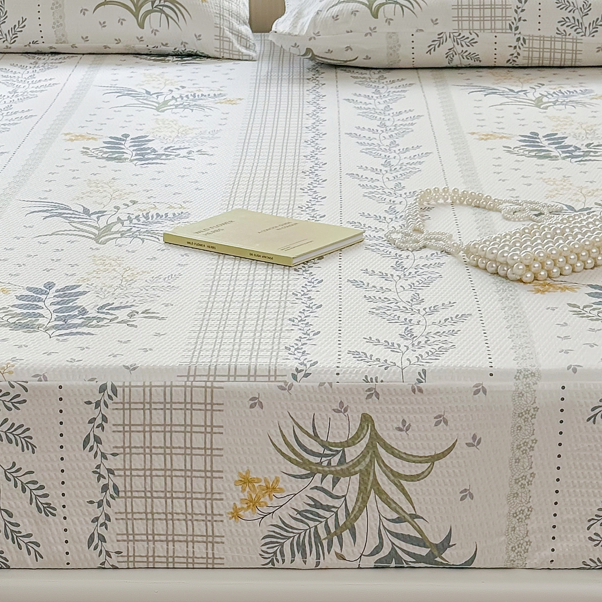 91家纺网 家纺一手货源 找家纺 鹿辉家居（原吉欧力） 2026新款3D立体压泡床笠三件套 叶仲花开