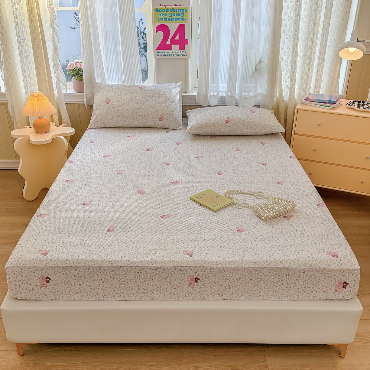 鹿辉家居（原吉欧力） 2026新款3D立体压泡床笠三件套 花中小熊