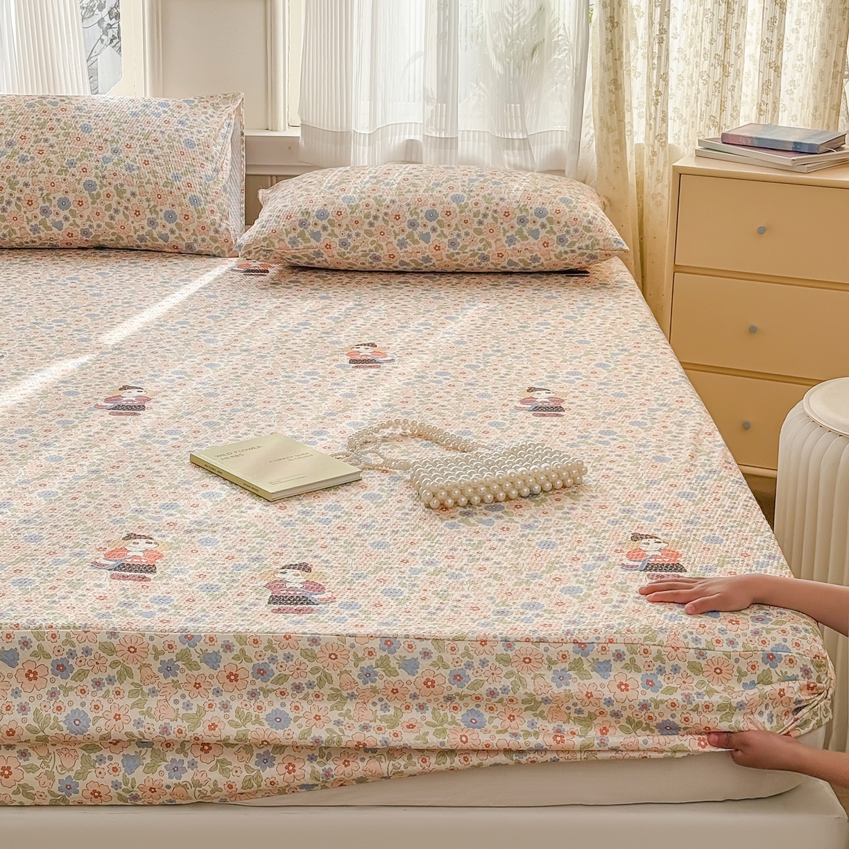 91家纺网 家纺一手货源 找家纺 鹿辉家居（原吉欧力） 2026新款3D立体压泡床笠三件套 花园宠物