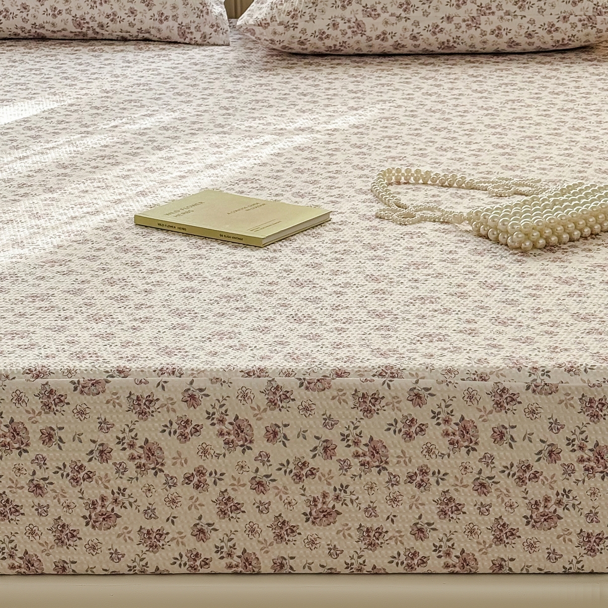 91家纺网 家纺一手货源 找家纺 鹿辉家居（原吉欧力） 2026新款3D立体压泡床笠三件套 粉色碎花