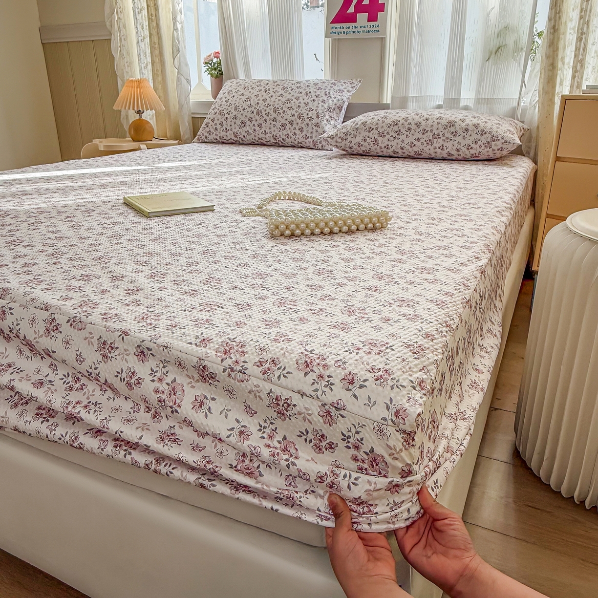 91家纺网 家纺一手货源 找家纺 鹿辉家居（原吉欧力） 2026新款3D立体压泡床笠三件套 粉色碎花