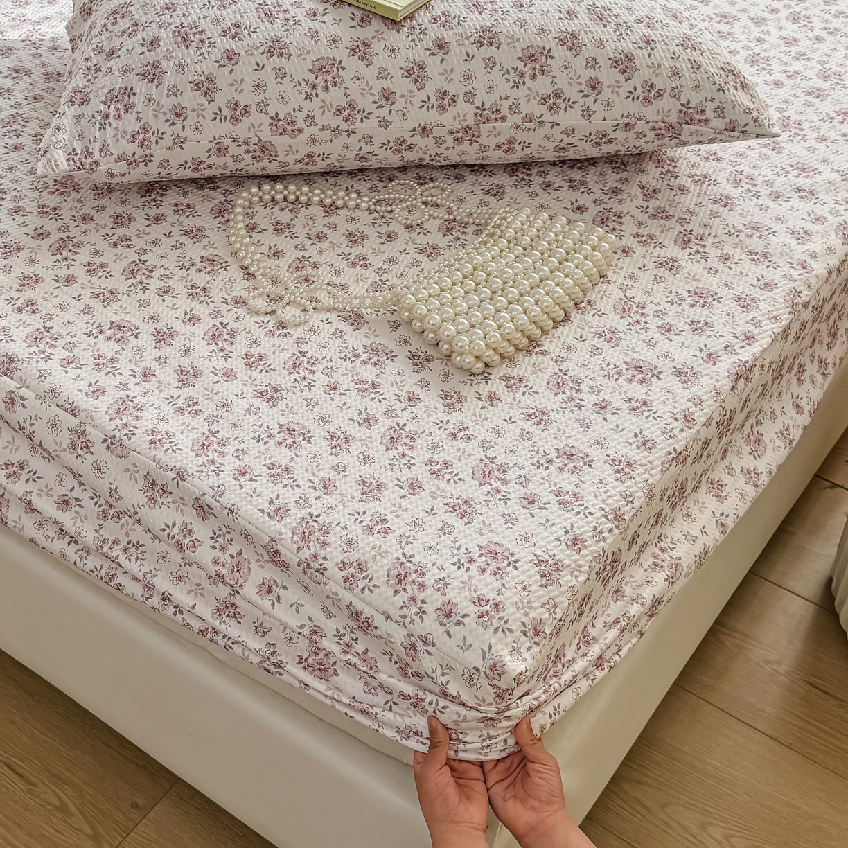 91家纺网 家纺一手货源 找家纺 鹿辉家居（原吉欧力） 2026新款3D立体压泡床笠三件套 粉色碎花