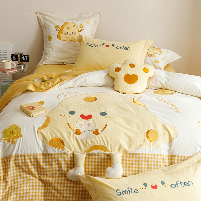 91家纺网 家纺一手货源 找家纺 （总）绒梦里 2026新款A类全棉水洗棉卡通贴布绣套件三四件套