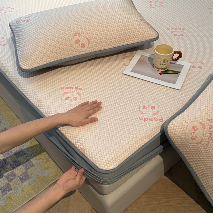 91家纺网 家纺一手货源 找家纺 凯罗 2026春夏凉豆豆小红书爆款A类乙纶PE凉豆豆床笠款可水洗床笠 盼盼乐园-粉