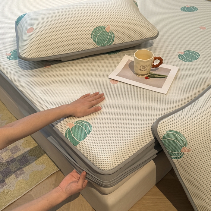 91家纺网 家纺一手货源 找家纺 凯罗 2026春夏凉豆豆小红书爆款A类乙纶PE凉豆豆床笠款可水洗床笠 小南瓜-绿