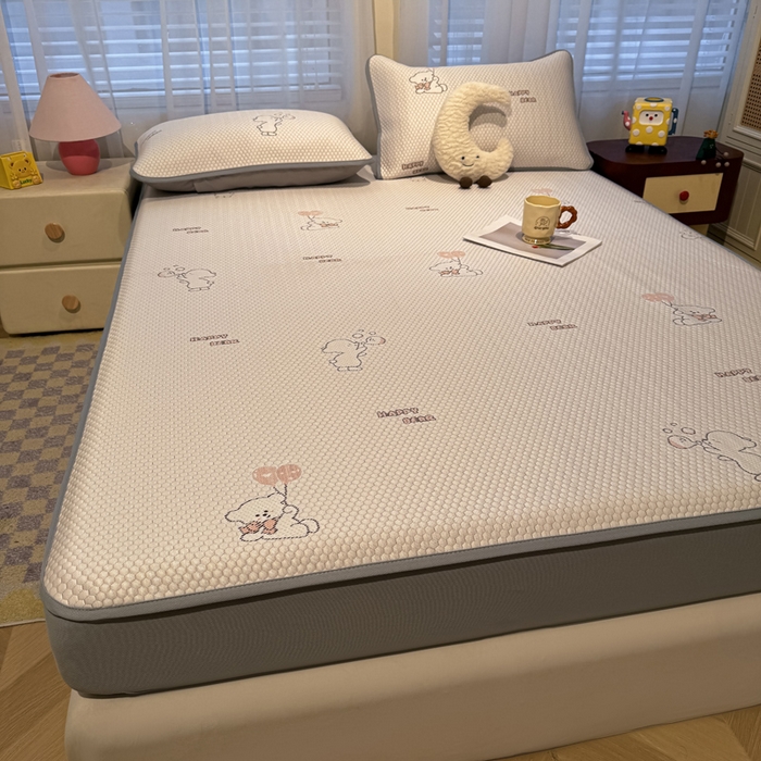 91家纺网 家纺一手货源 找家纺 凯罗 2026春夏凉豆豆小红书爆款A类乙纶PE凉豆豆床笠款可水洗床笠 爱心气球