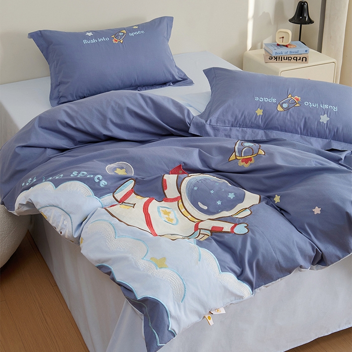 91家纺网 家纺一手货源 找家纺 绒梦里 2026新款A类全棉水洗棉卡通贴布绣套件三四件套 宇航梦