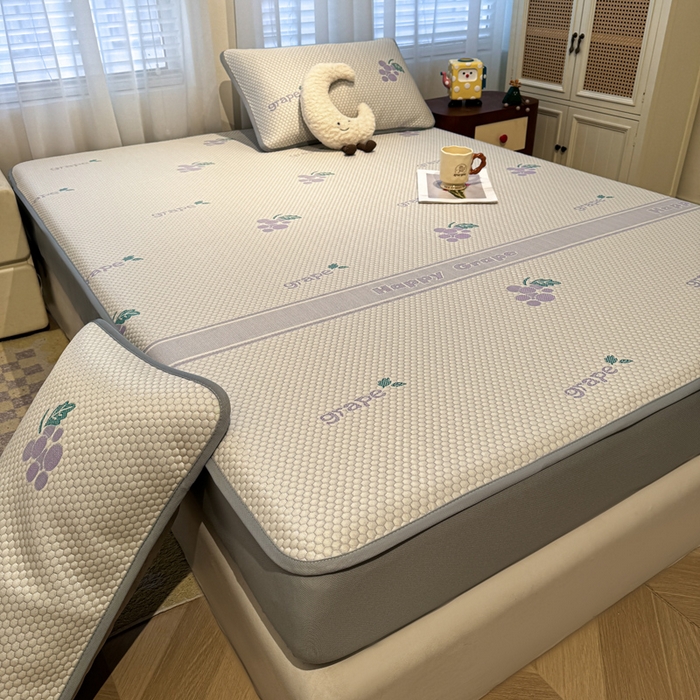 91家纺网 家纺一手货源 找家纺 凯罗 2026春夏凉豆豆小红书爆款A类乙纶PE凉豆豆床笠款可水洗床笠 紫气东来