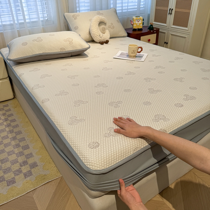 91家纺网 家纺一手货源 找家纺 凯罗 2026春夏凉豆豆小红书爆款A类乙纶PE凉豆豆床笠款可水洗床笠 圆点米奇-咖