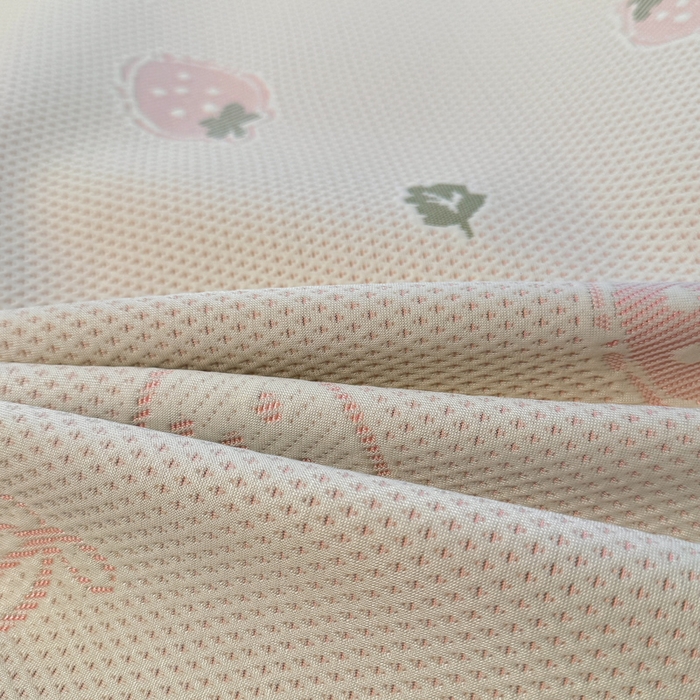 91家纺网 家纺一手货源 找家纺 凯罗 2026春夏凉豆豆小红书爆款A类乙纶PE凉豆豆床笠款可水洗床笠 波点草莓-粉