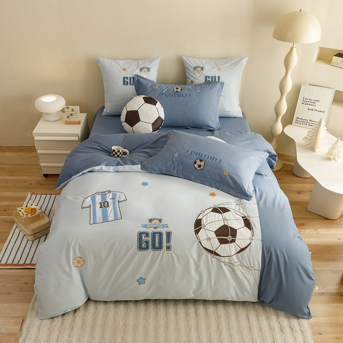 绒梦里 2026新款A类全棉水洗棉卡通贴布绣套件三四件套 足球梦-英伦蓝