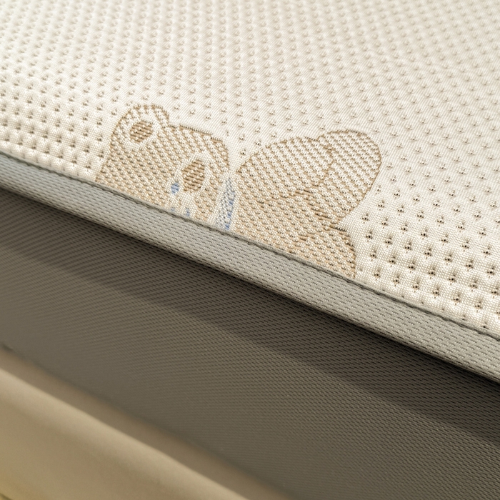 91家纺网 家纺一手货源 找家纺 凯罗 2026春夏凉豆豆小红书爆款A类乙纶PE凉豆豆床笠款可水洗床笠 布丁萌萌熊