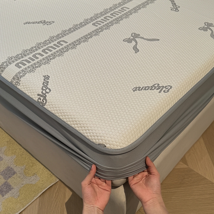 91家纺网 家纺一手货源 找家纺 凯罗 2026春夏凉豆豆小红书爆款A类乙纶PE凉豆豆床笠款可水洗床笠 蝴蝶结