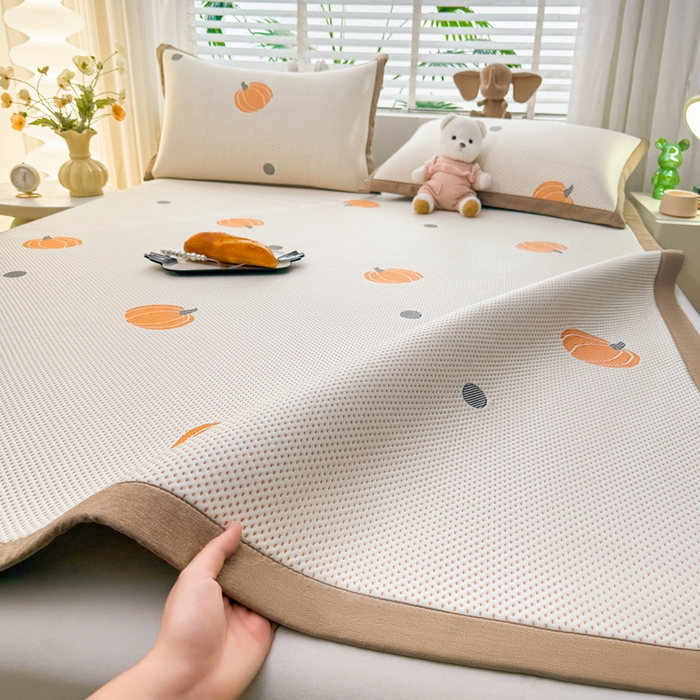 91家纺网 家纺一手货源 找家纺 凯罗 2026春夏凉豆豆小红书爆款A类乙纶PE凉豆豆床席款可水洗床席 小南瓜-桔