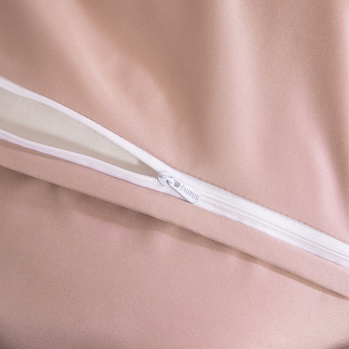 91家纺网 家纺一手货源 找家纺 金牛座家纺 2026新款高克重贡缎提花亲肤棉四件套系列 芬芳-浅豆沙